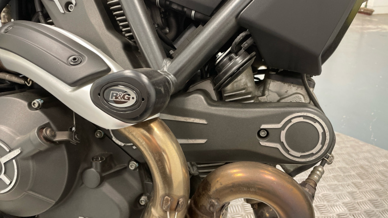 Ducati Scrambler Flat Track Pro (MY16)